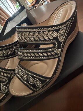 Extreme by Eddie Marc Aries wedge sandal.  NEW. Fit like 7/7.5.  Marked as Sz 8